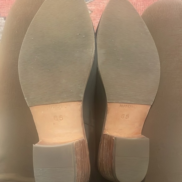 Nisolo Mia everyday ankle bootie - Picture 4 of 6